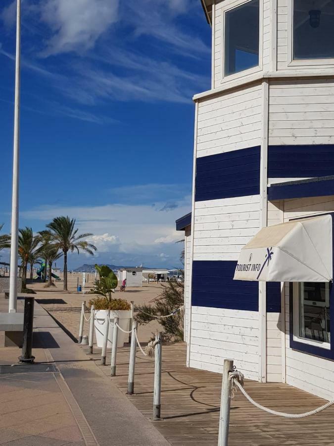 Chillout Grau De Gandia- Attico Para 6 Personas Invitamos Familias Y Jovenes, Dos Banos ภายนอก รูปภาพ